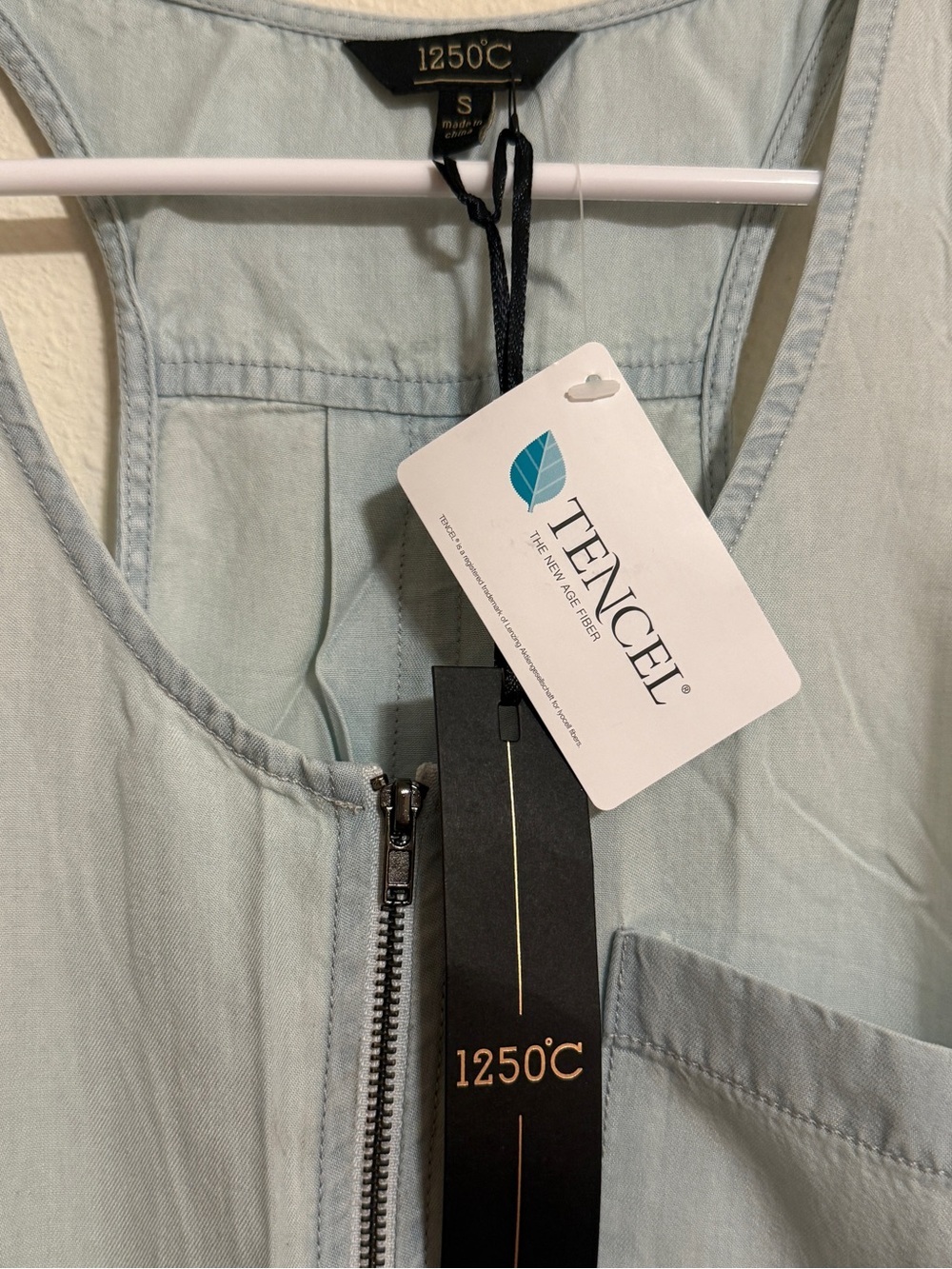 1250C NWT Light Blue Tencel Sleeveless Jumpsuit Romper Cargo Size S - Picture 4 of 4